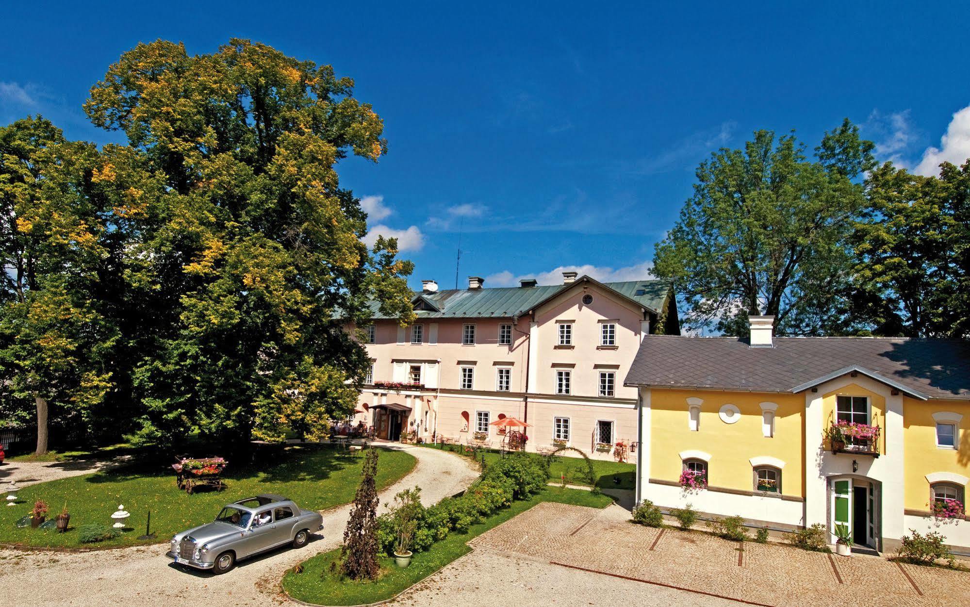 Schlosshotel Zamek Zdíkov Kültér fotó